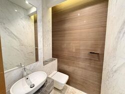 111 Emerald Hill (D9), Apartment #568772211